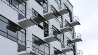 Le Bauhaus, de l&rsquo;&eacute;pop&eacute;e moderniste &agrave; l&rsquo;esth&eacute;tique vilipend&eacute;e